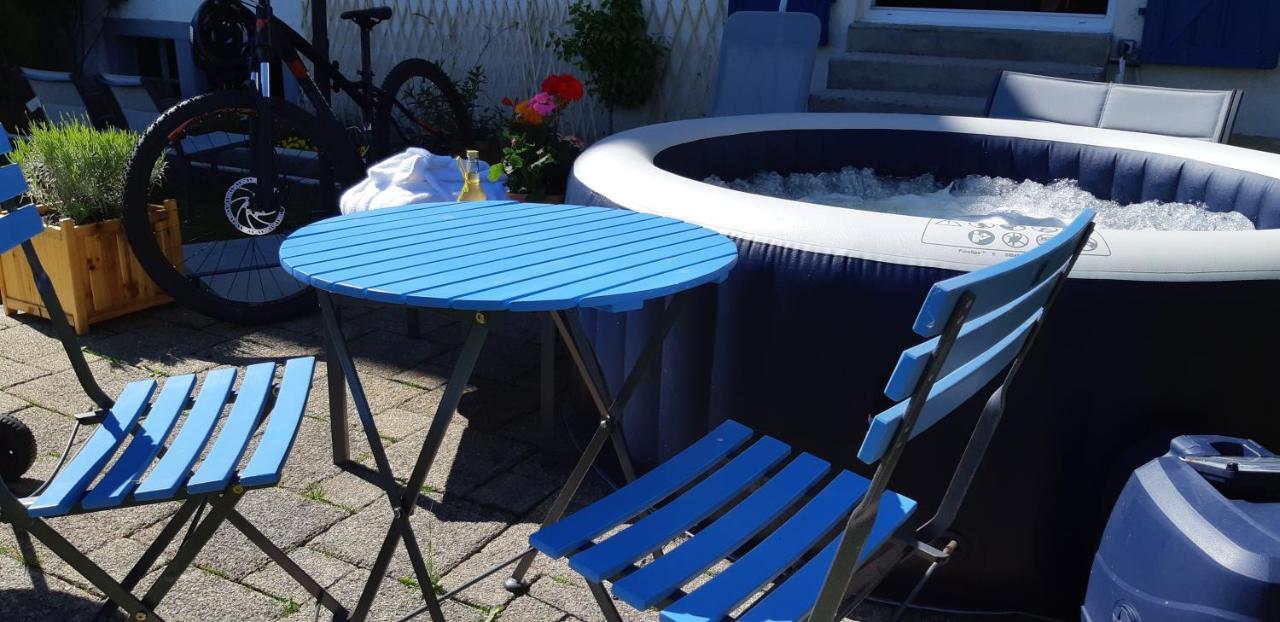 Gite La Petite Maison Horlogere Et Jacuzzi , Raquettes Les Fontenelles Zewnętrze zdjęcie