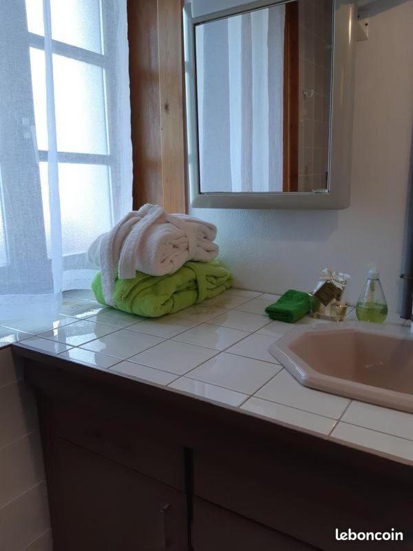 Gite La Petite Maison Horlogere Et Jacuzzi , Raquettes Les Fontenelles Zewnętrze zdjęcie